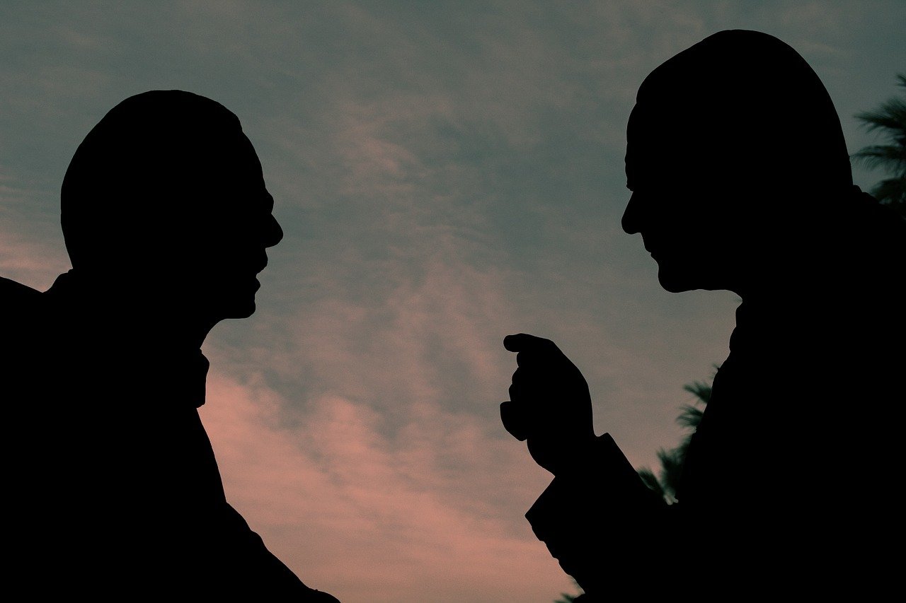 ウィットに富むの意味とは？類語や英語表現、ウィットに富んだ一言の例文も紹介 | BizLog