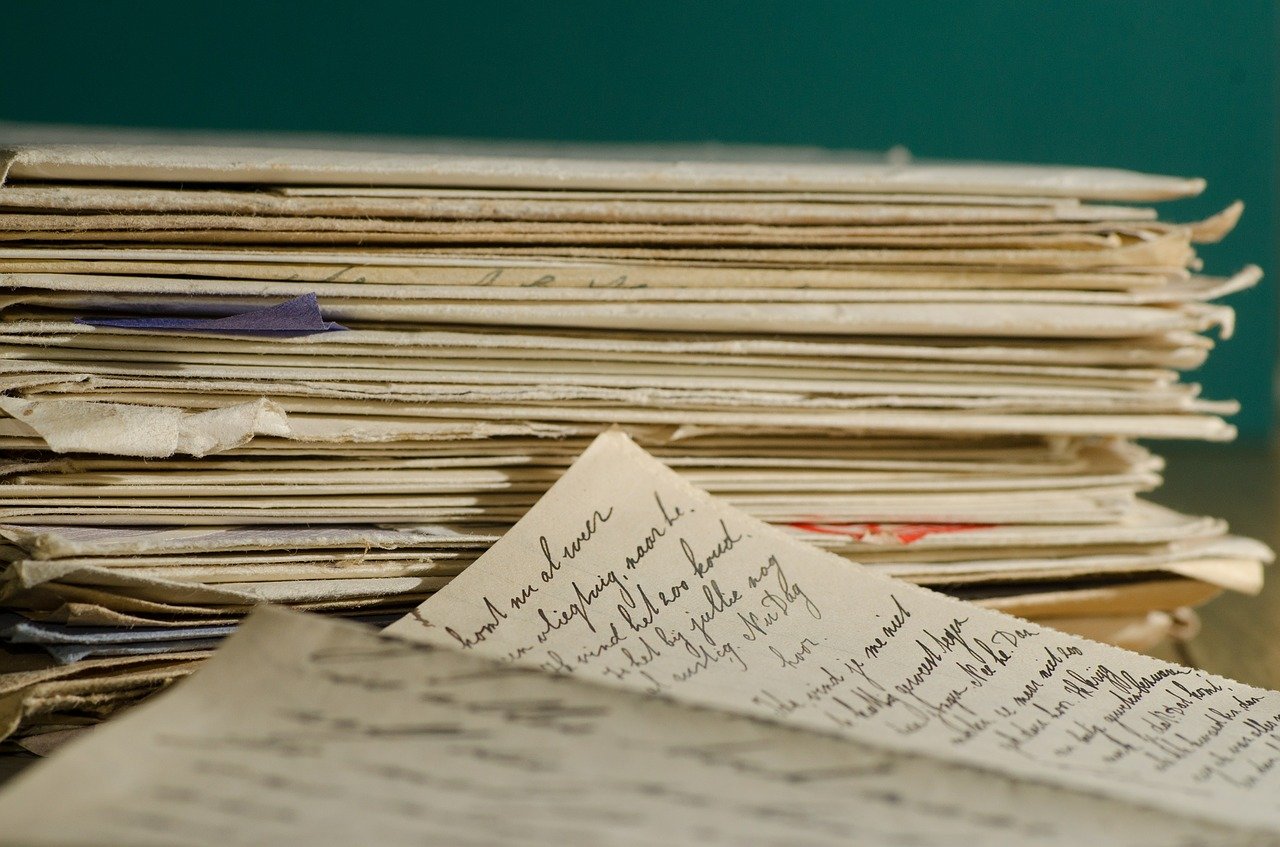 宛名や敬称で使う様方の正しい書き方・使い方|気付との違いや読み方、英語表現を解説 | BizLog